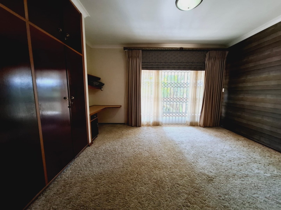 5 Bedroom Property for Sale in Dan Pienaar Free State